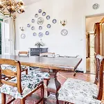 Hébergement de vacances Parva Domus
