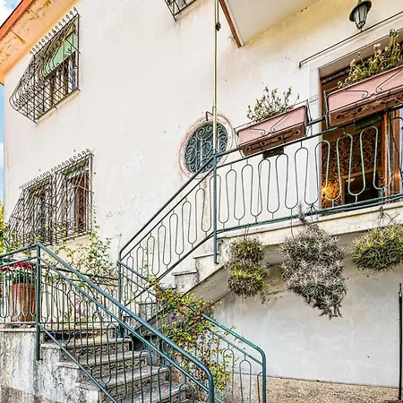 Parva Domus Holiday home